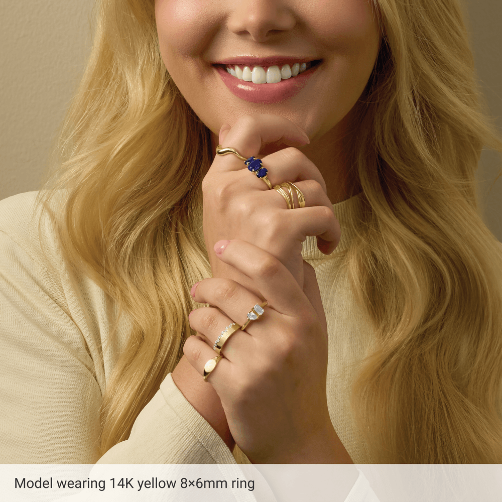14KT Gold Oval Signet Ring - Image 6